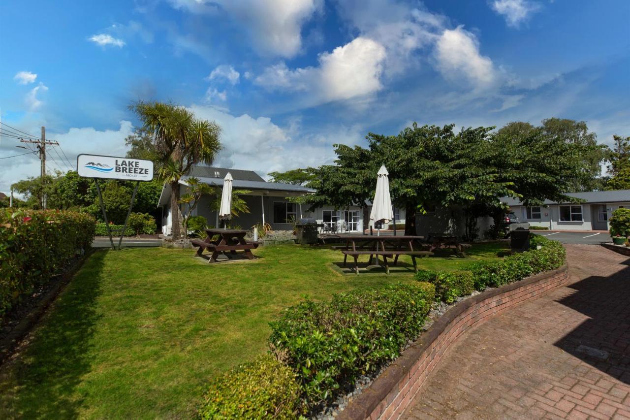 Lake Breeze Motel Taupo Exterior photo