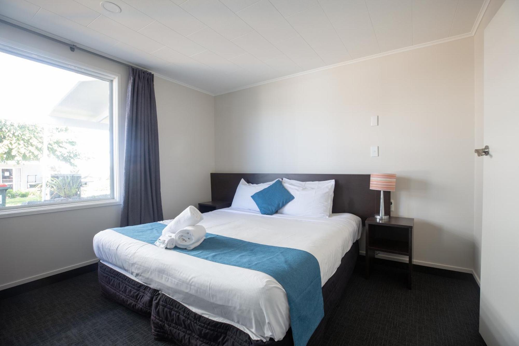 Lake Breeze Motel Taupo Room photo
