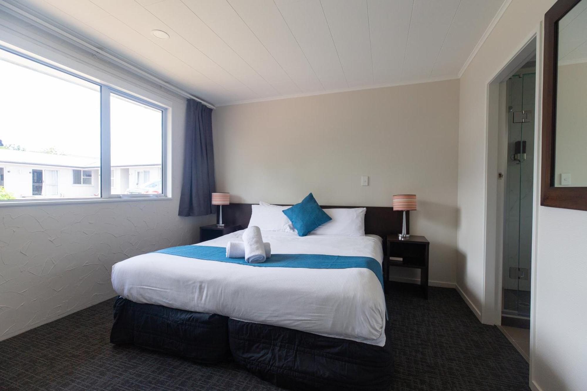 Lake Breeze Motel Taupo Room photo
